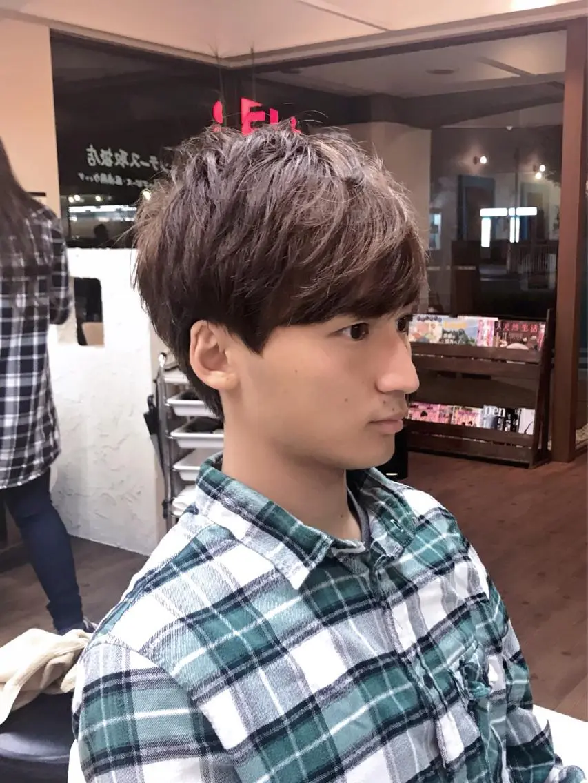メンズ マッシュ ツーブロック カット 中野 大士のヘアスタイル