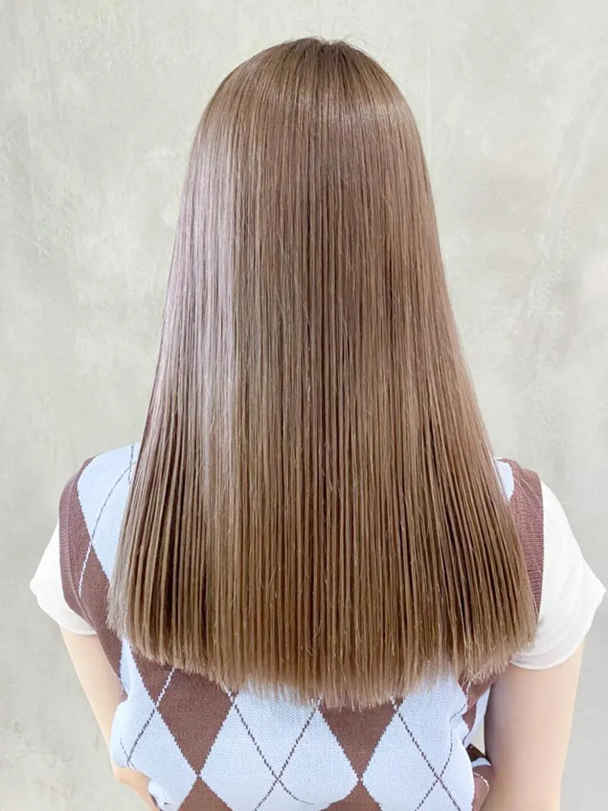 セミロング カラー パーマ ヘアアレンジ グレージュ ミルクティーグレージュ カット ヘアカラー トリートメント ITbyALBUM 中野店のヘアスタイル