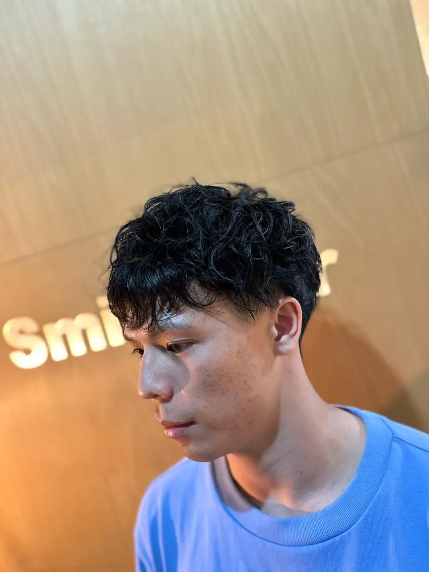 ショート メンズ マッシュ くせ毛 カット フェードとパーマ特化 小池 魔裟斗のヘアスタイル