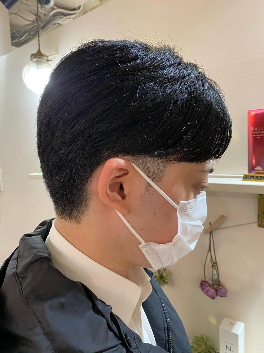 ショート パーマ メンズ センターパート メンズカットパーマ ✂️ JOYAのヘアスタイル