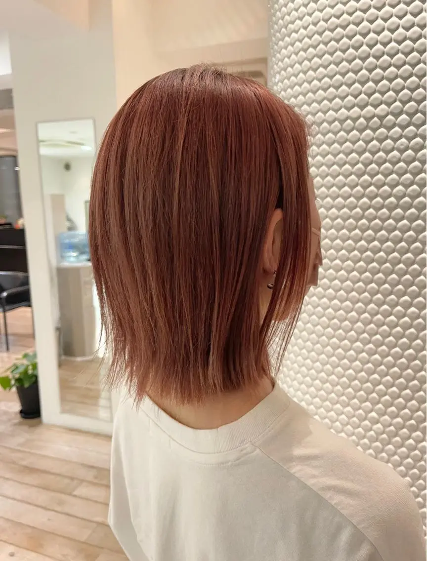 ミディアム カラー ヘアカラー トリートメント 秋葉 一郎のヘアスタイル