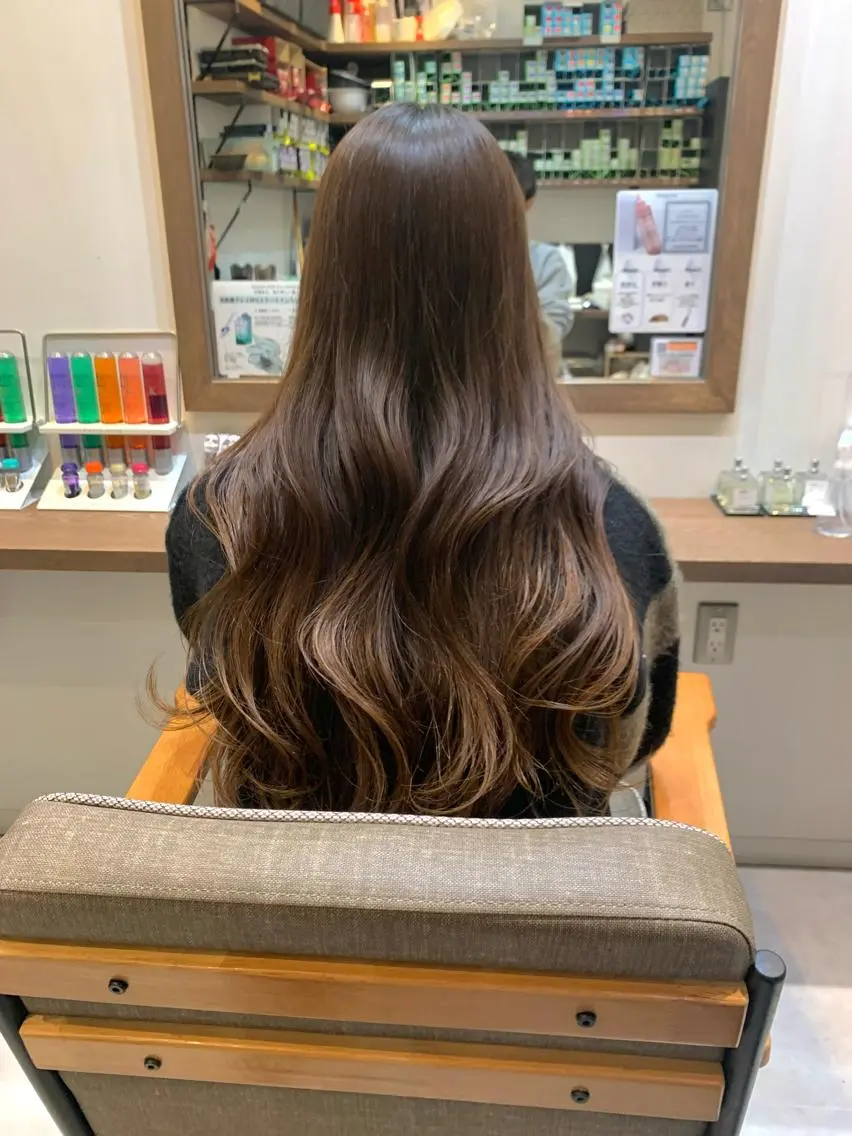 ロング ヘアカラー トリートメント 牧内 拓のヘアスタイル