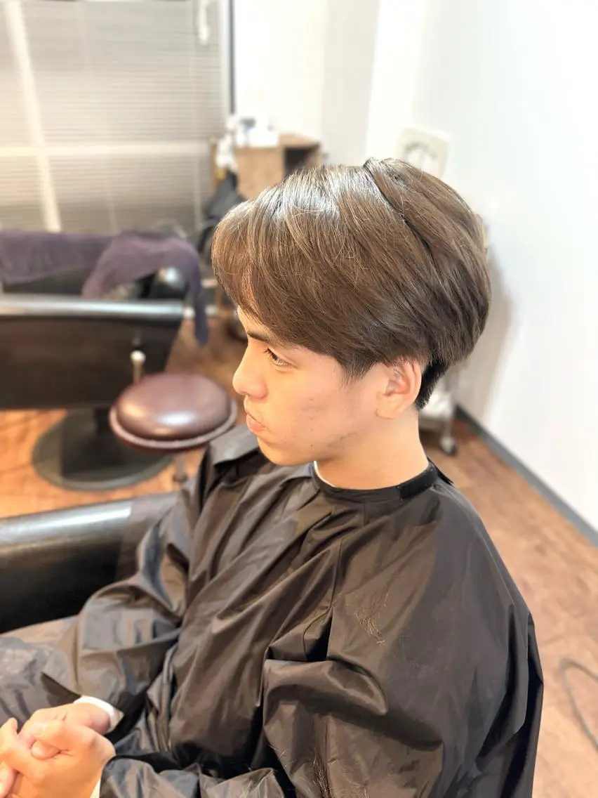 ミディアム カラー メンズ メンズブリーチ ベージュカラー ブリーチ カット ヘアカラー Luzir⭐︎ GEN⭐︎のヘアスタイル