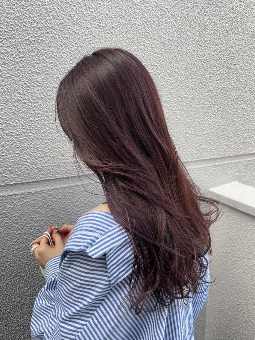 セミロング カラー ayaka 縮毛矯正レイヤーのヘアスタイル