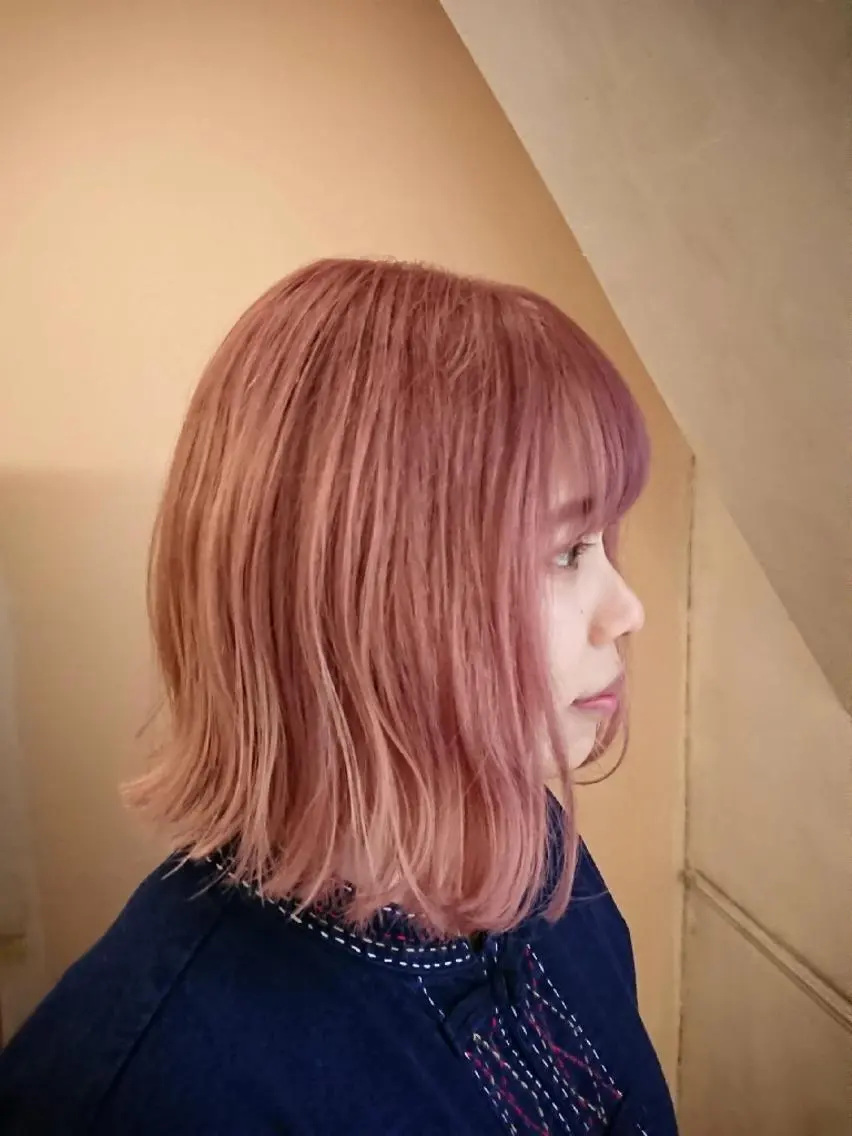 ショート カラー ベージュカラー ブリーチ ピンクカラー ピンクベージュ ヘアカラー トリートメント 艶髪✨ブリーチ職人 yasuのヘアスタイル