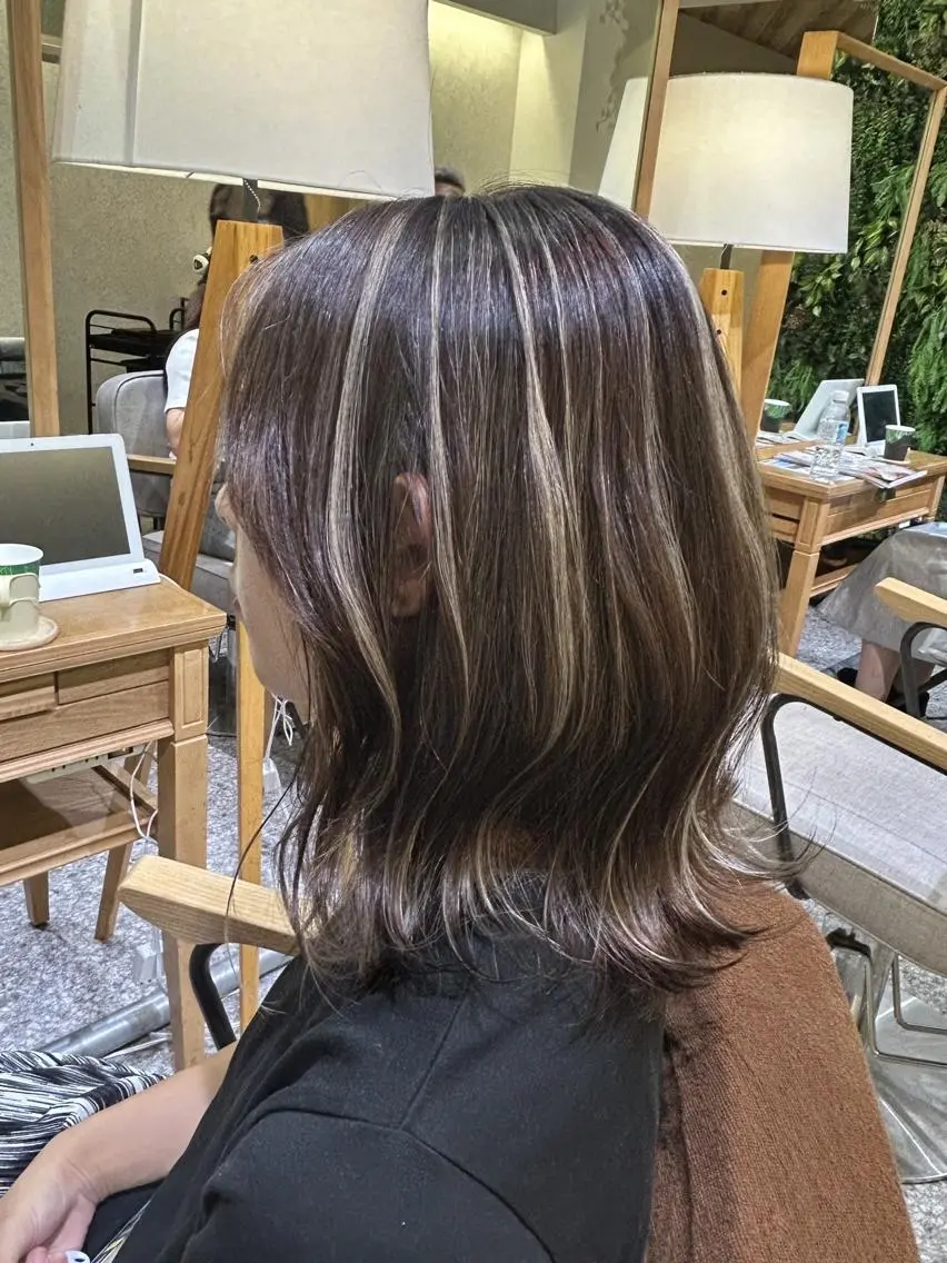 セミロング &.TIGRE KUMAMOTOのヘアスタイル