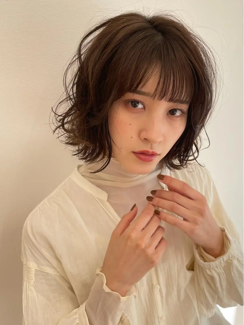 ミディアム パーマ ミディアムパーマ 荒木 理緒のヘアスタイル