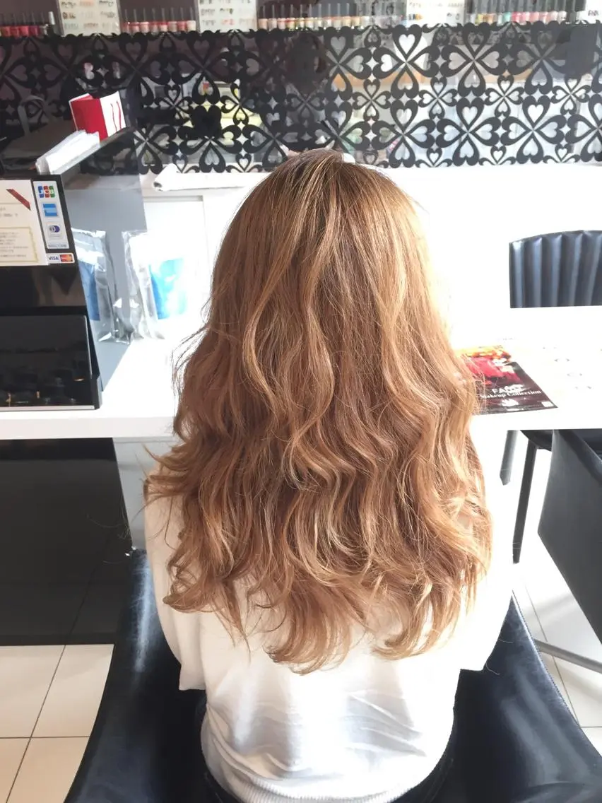 カラー ベージュカラー ハイライトカラー メンズ特化美容師 カラー専門ぺーターのヘアスタイル