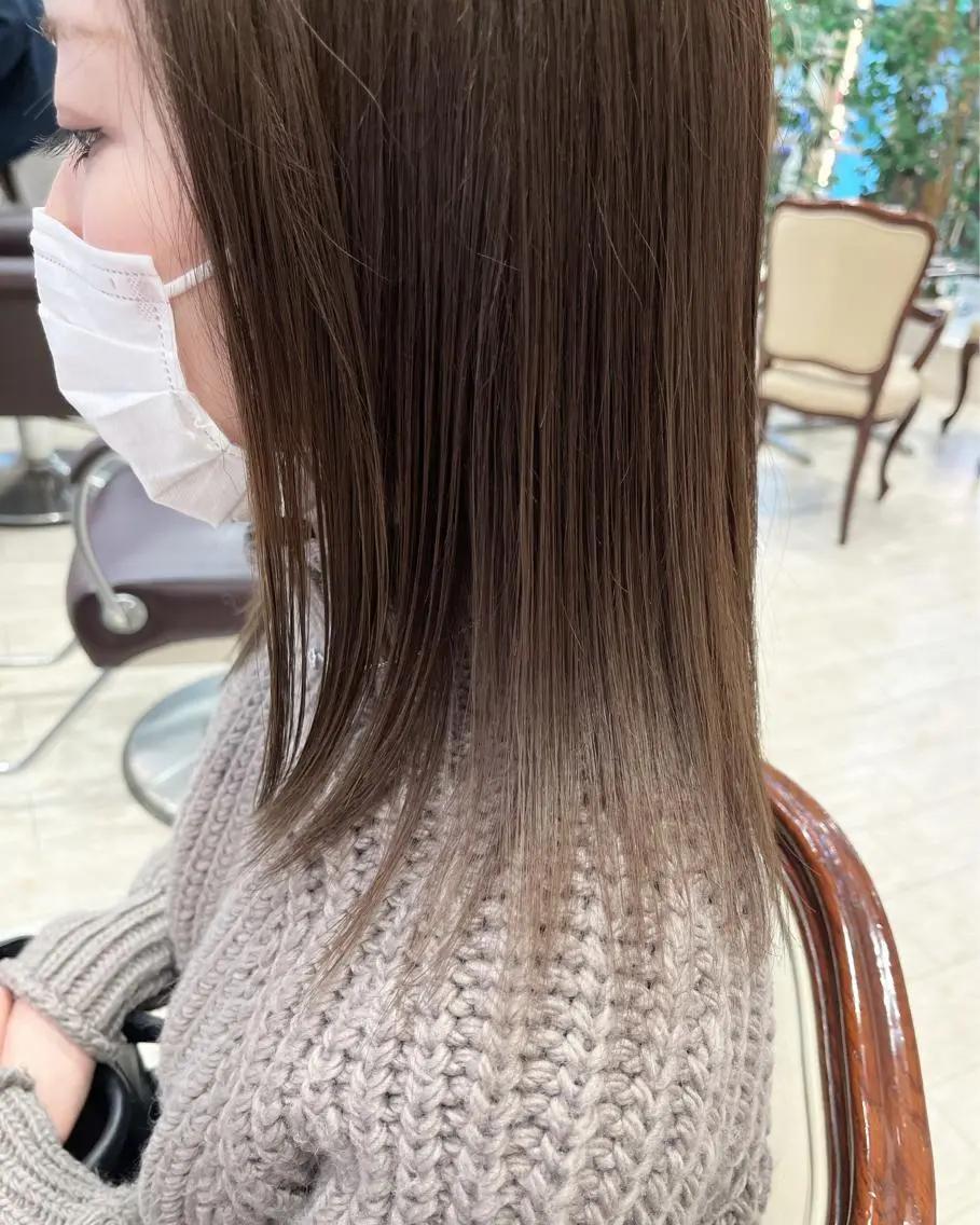 ミディアム カラー 透明感カラー カット ヘアカラー トリートメント サソウ ユリエ🥥のヘアスタイル