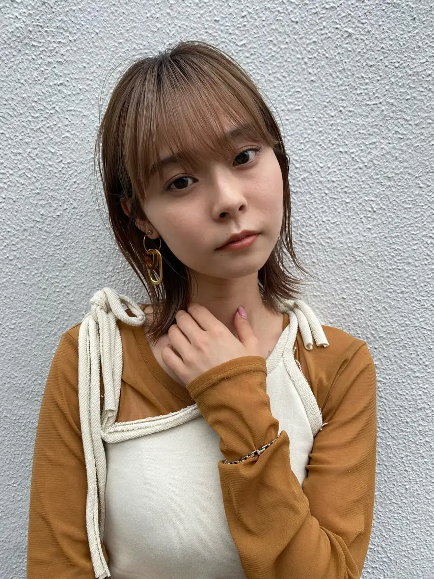 ミディアム SALTWATER AYARIのヘアスタイル