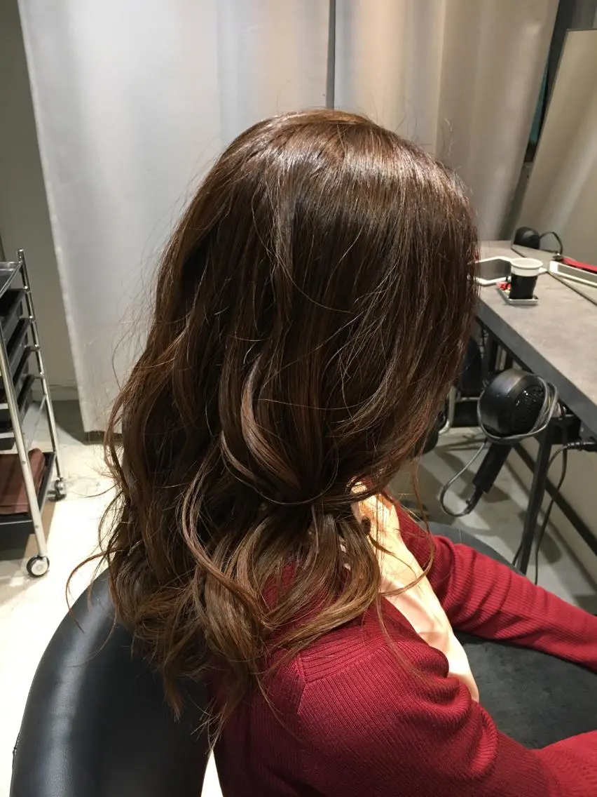ロング カラー ベージュカラー ハイライトカラー ハイライト カット ヘアカラー トリートメント 髪質改善ULTOWA ✨松井 美幸のヘアスタイル