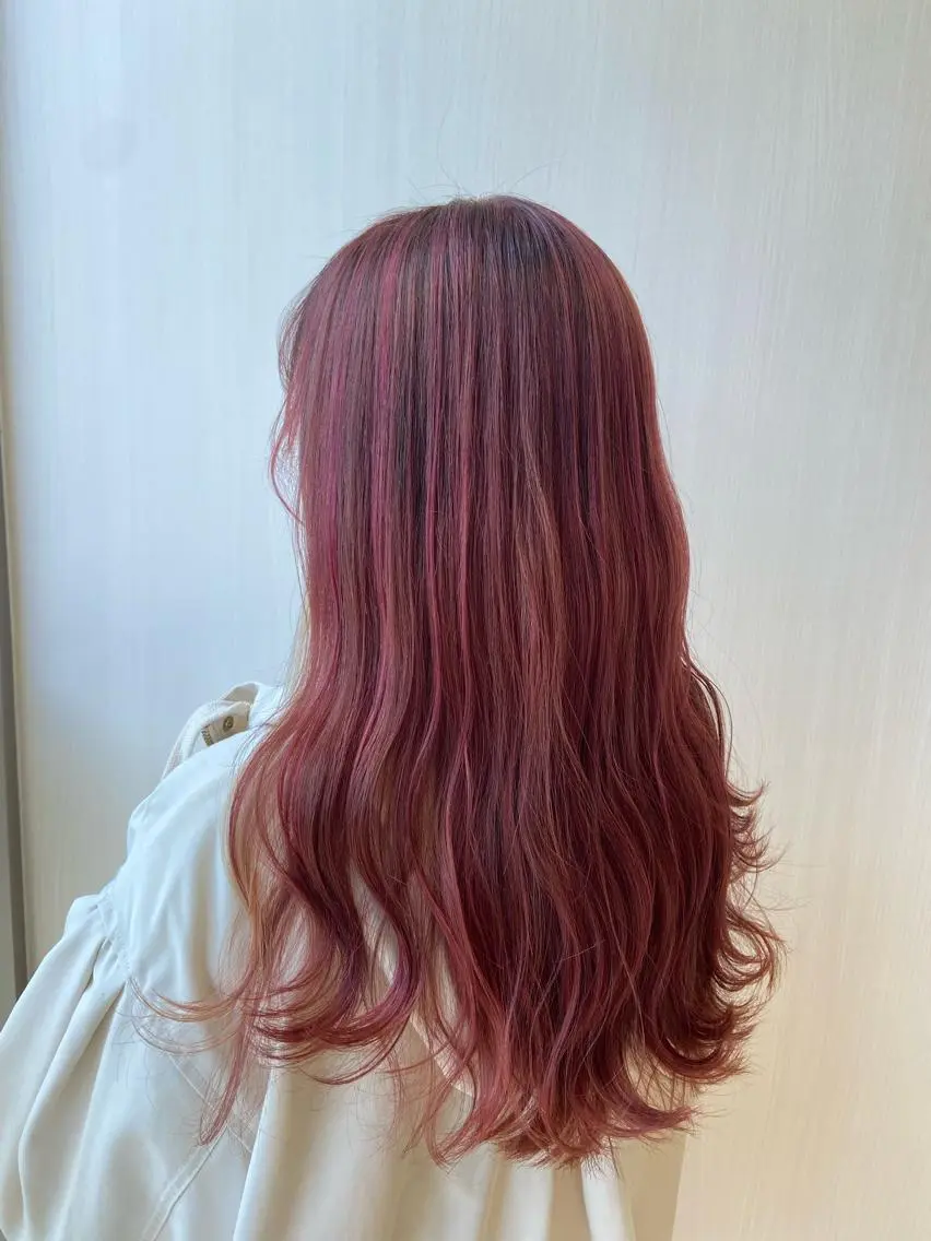 ロング カラー 川本 あゆのヘアスタイル
