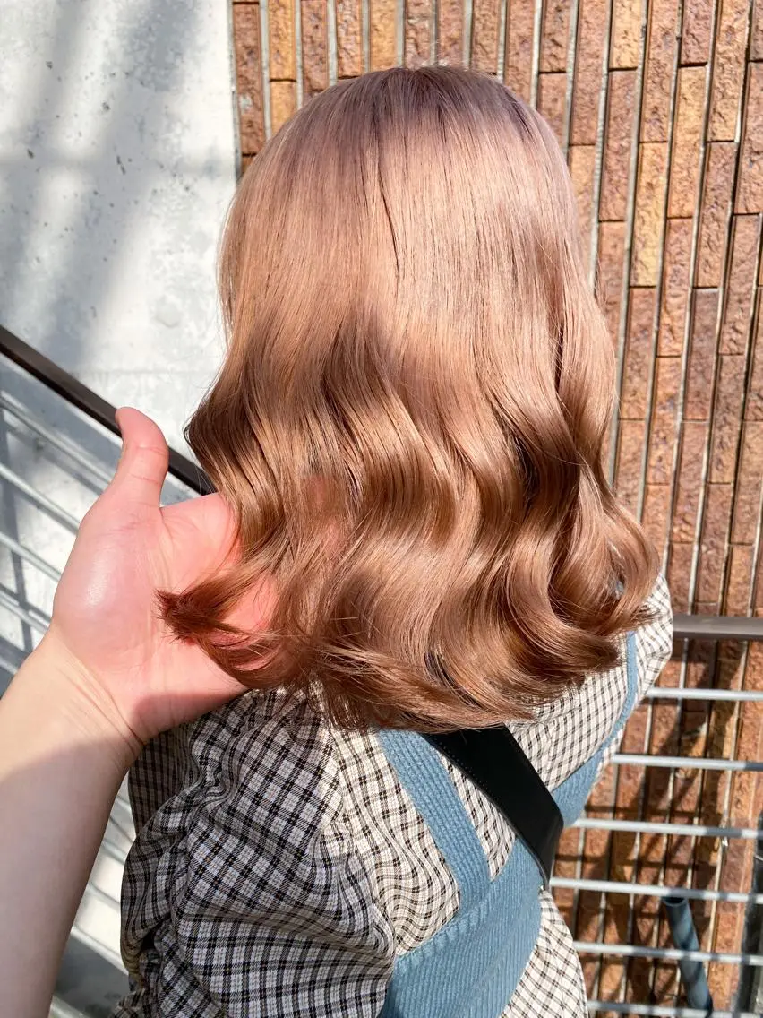 ミディアム ヘアカラー ness🎖️ カミカリスマ受賞のヘアスタイル