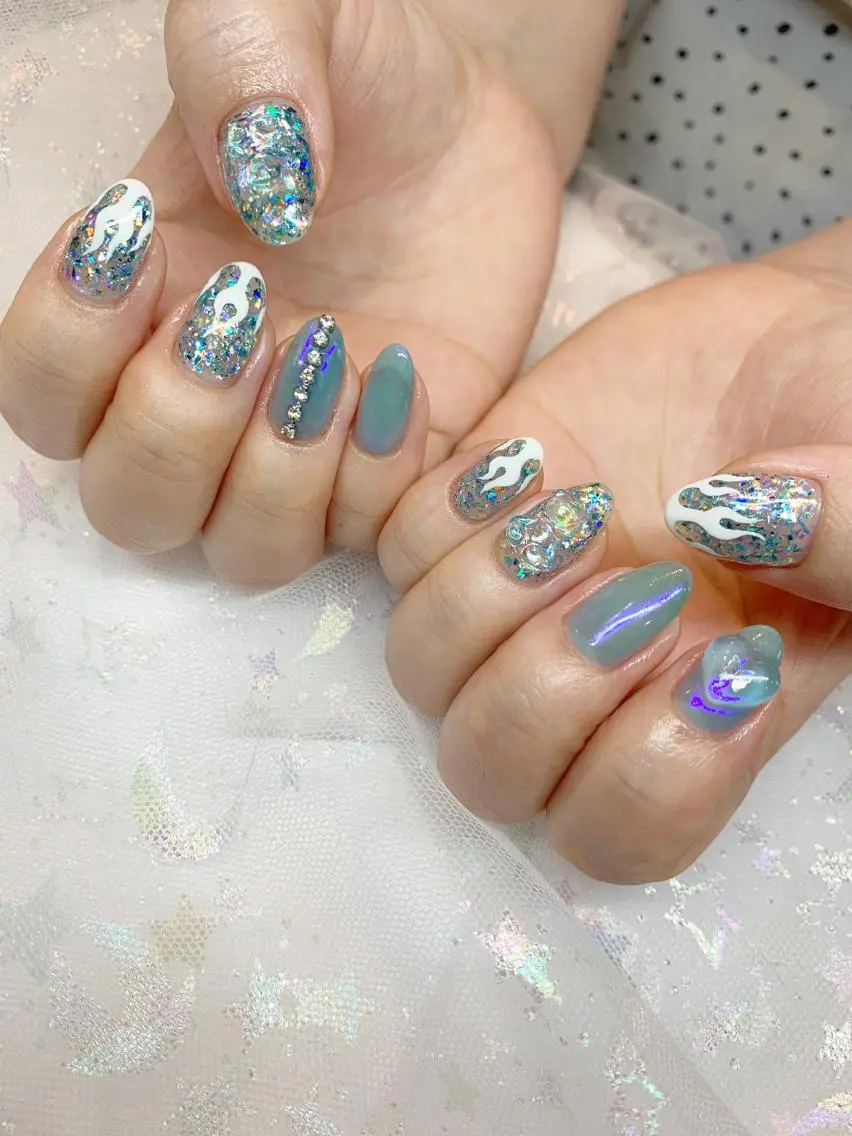 ネイル ハンドネイル glow_ nailのネイルデザイン