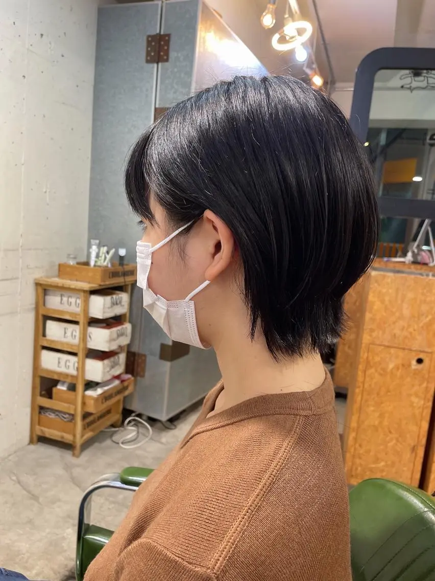 ショート くびれヘア ショートヘア ボブ/縮毛/レイヤー モトナリのヘアスタイル