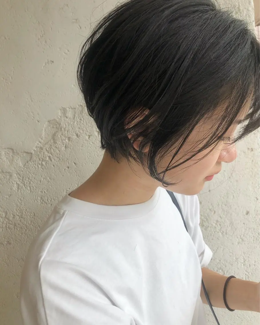 ショート かわなか まいのヘアスタイル