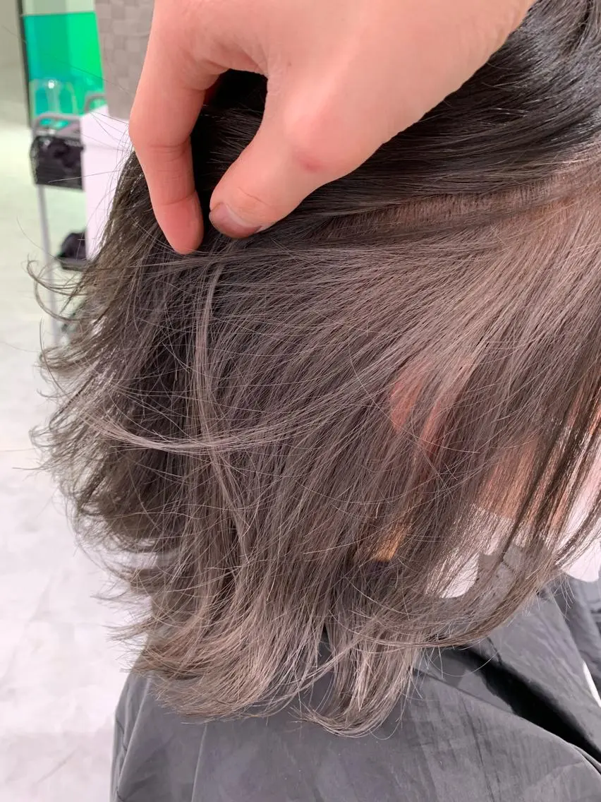 ミディアム カラー ヘアアレンジ メンズ キッズ ネイル マツエク・マツパ 成人式 子どものヘアアレンジ メンズバレイヤージュ メンズブリーチ メンズハイライト カット ヘアカラー トリートメント ヘッドスパ ヘアセット 💕トレンドうる艶髪 💕TUNE銀座のヘアスタイル