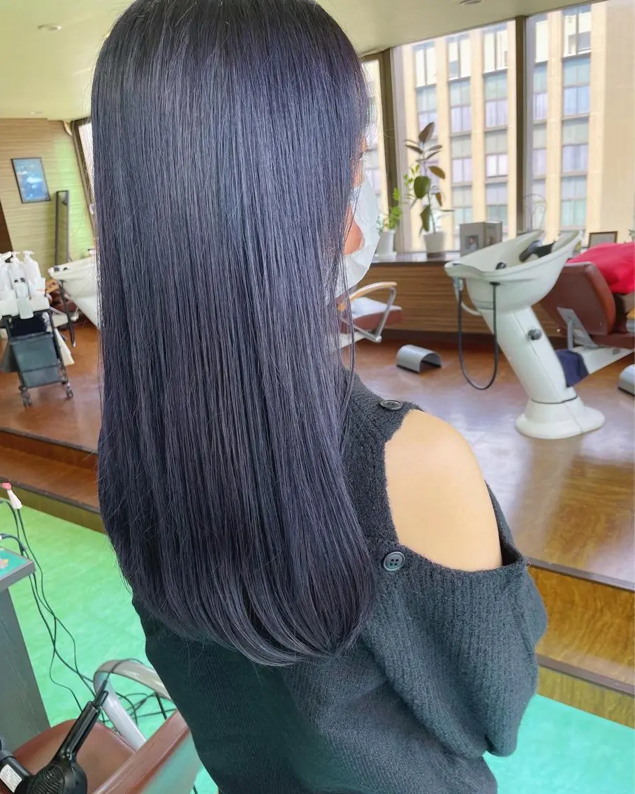 ロング カラー ブリーチ 透明感カラー パープルカラー シルバー 似合わせカット ヘアカラー 土居 正季のヘアスタイル