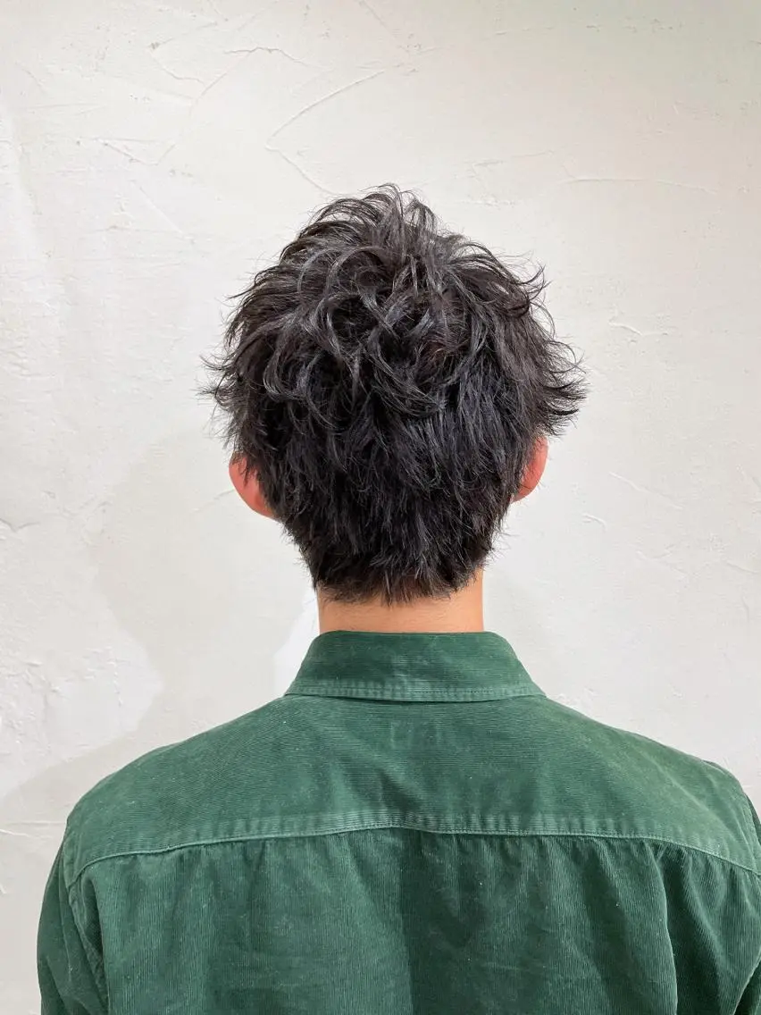 ショート メンズ アップバング くせ毛 かんばら りょーいのヘアスタイル
