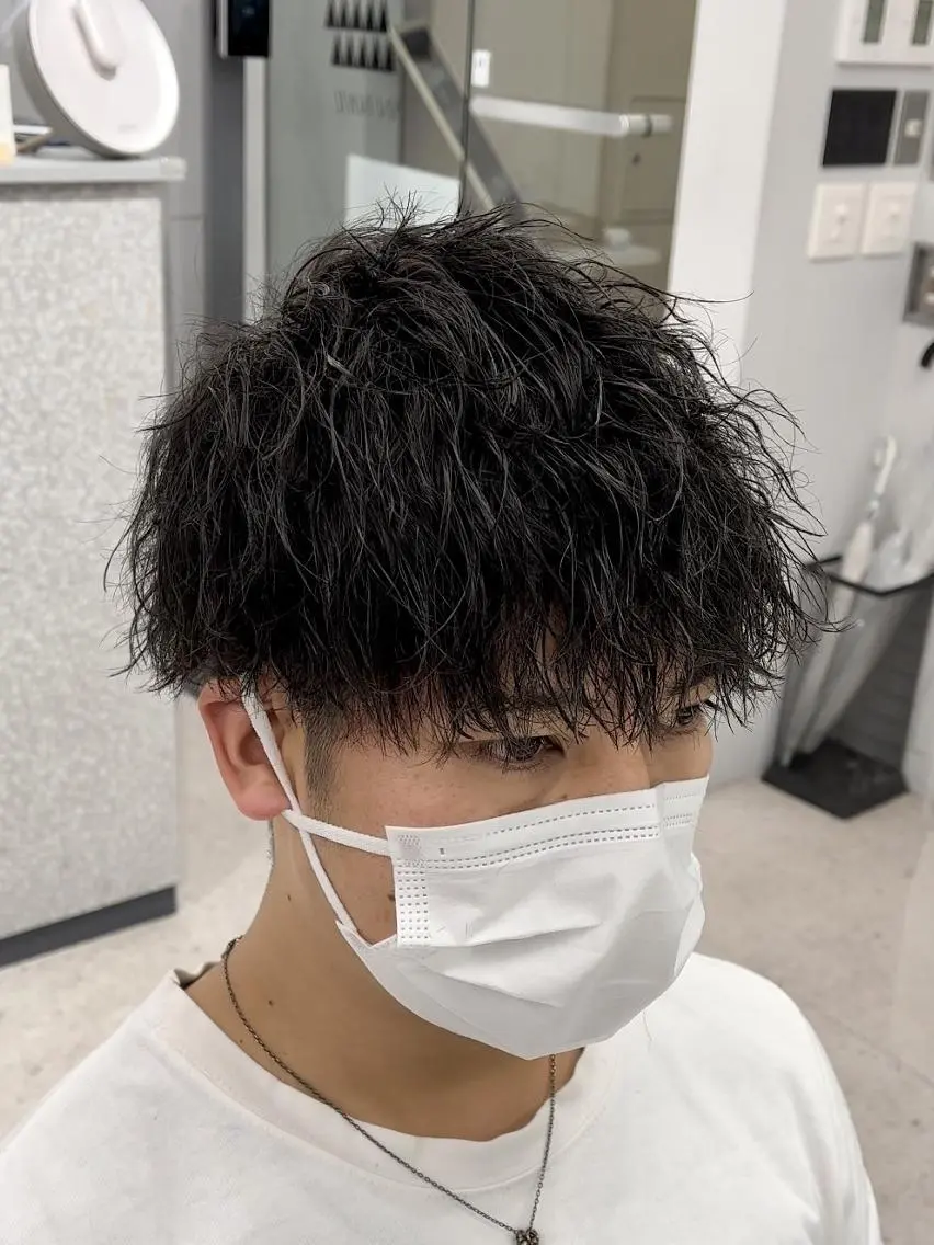 ショート 京都河原町 メンズパーマ助川龍哉のヘアスタイル