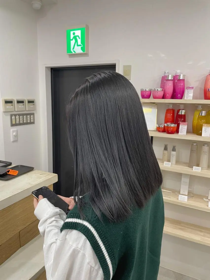 セミロング 宍戸 秀斗のヘアスタイル