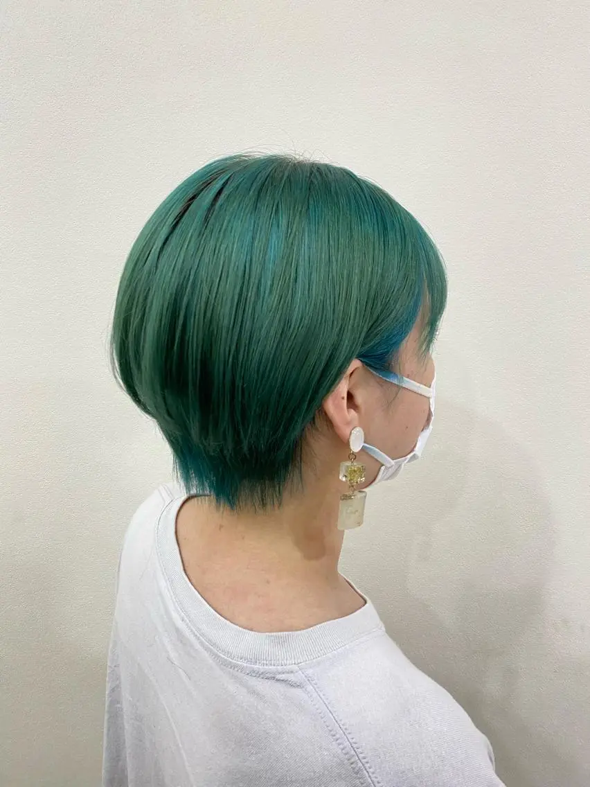 ショート 内田 遥香のヘアスタイル