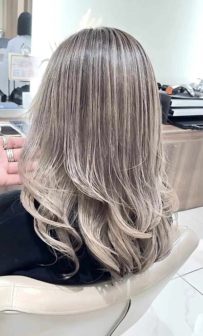 ロング カラー ブリーチ 髪質改善 ヘアカラー ＡＳＨ大宮/ブリーチ 髪質改善/カラーのヘアスタイル