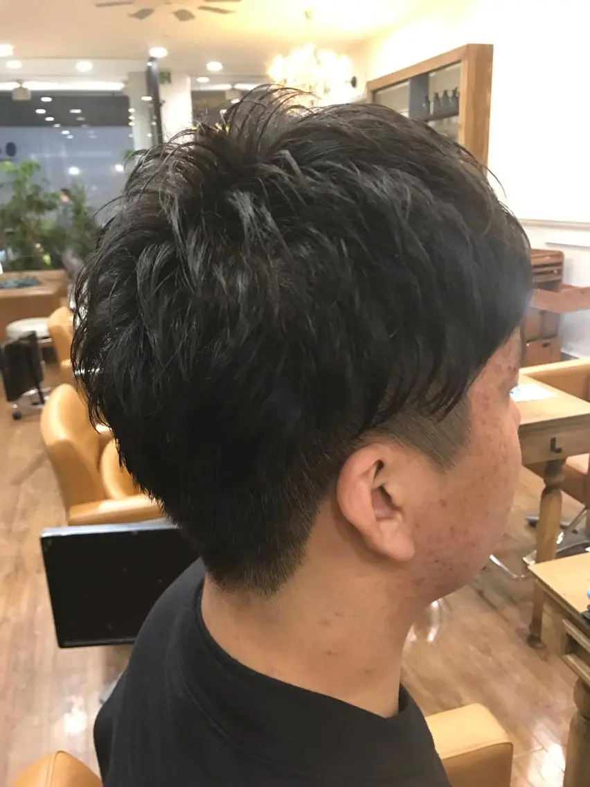 メンズ メンズパーマ ひろせ かなのヘアスタイル
