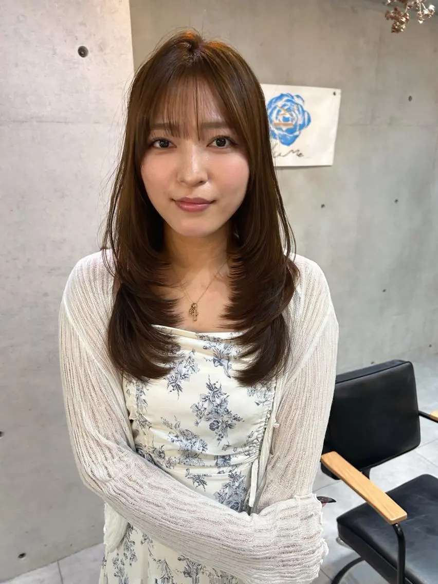セミロング 韓国風ヘア レイヤーカット Blume…Kent 天文館レイヤーカットのヘアスタイル