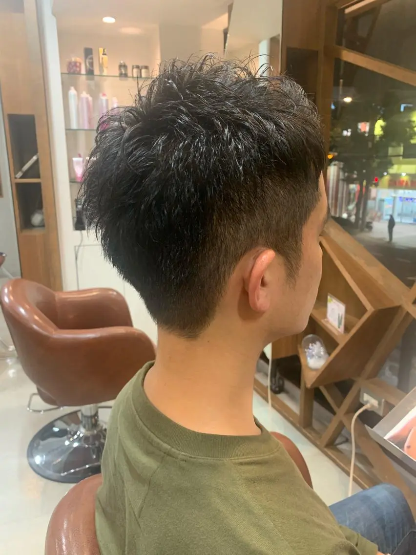 メンズ 吉田 茉生のヘアスタイル