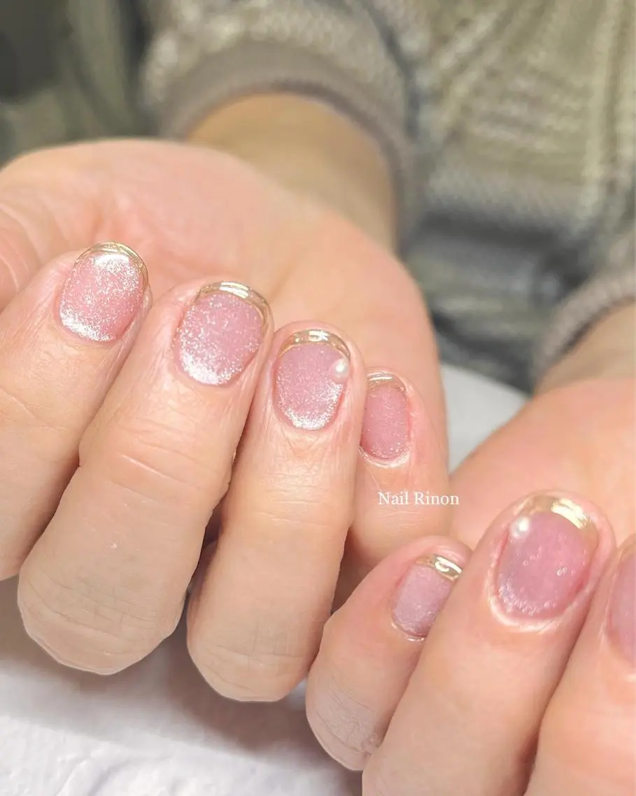 ネイル ゴールド マグネットネイル ハンドネイル Nail Rinonのネイルデザイン