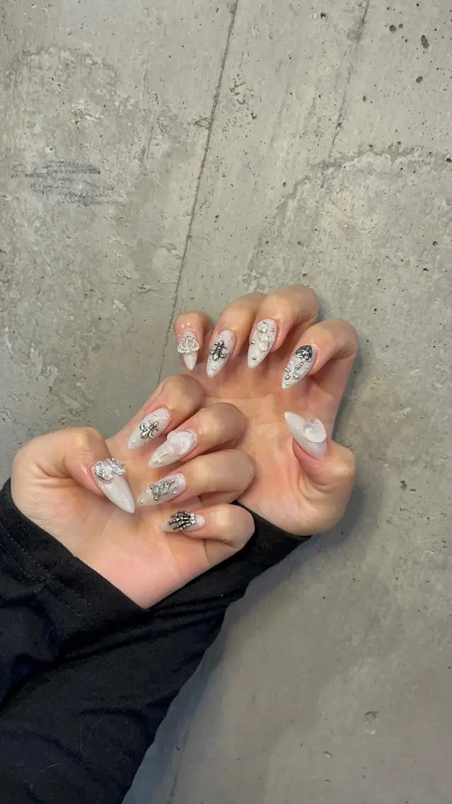 ネイル ハンドネイル IROHA Nail 矢掛萌子のネイルデザイン