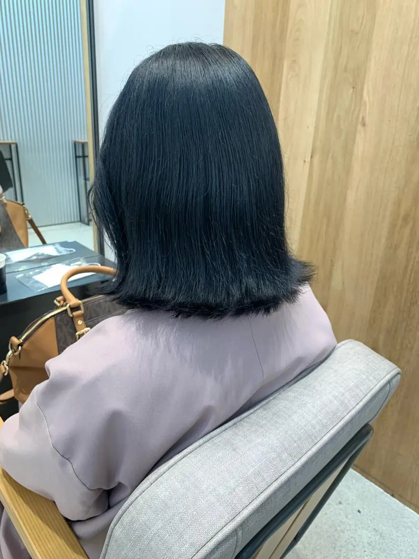 ショート カラー ヘアアレンジ ヘアカラー トリートメント yuka .のヘアスタイル