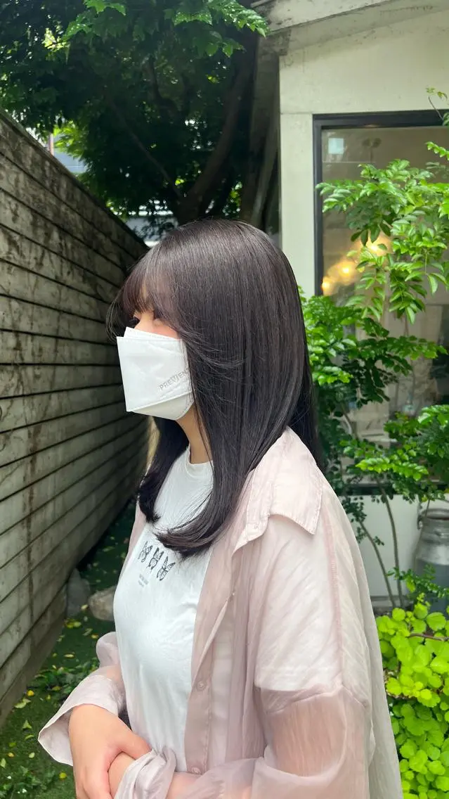 セミロング カラー ミディアムレイヤー/ 艶カラー🎀 emiのヘアスタイル