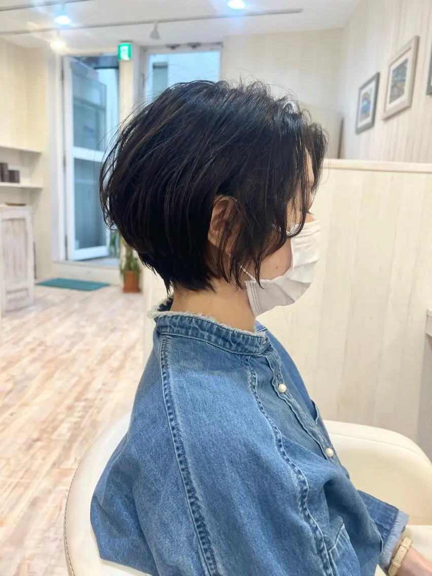 ショート カラー カット ヘアカラー 佐藤史哉* 韓国レイヤー赤み除去のヘアスタイル