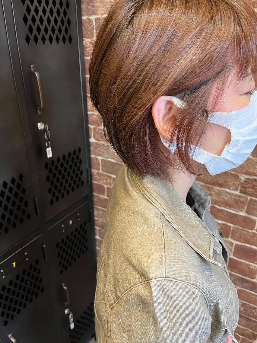 ショート カラー パーマ ヘアアレンジ メンズ キッズ ネイル マツエク・マツパ アイブロウ メンズハイライト メンズパーマ ブラウンカラー ケアカラー 透明感カラー 久木原 ゆりのヘアスタイル