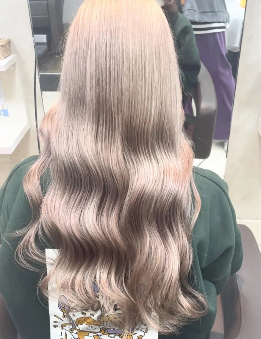 ロング トリートメント 前田 菜奈子のヘアスタイル