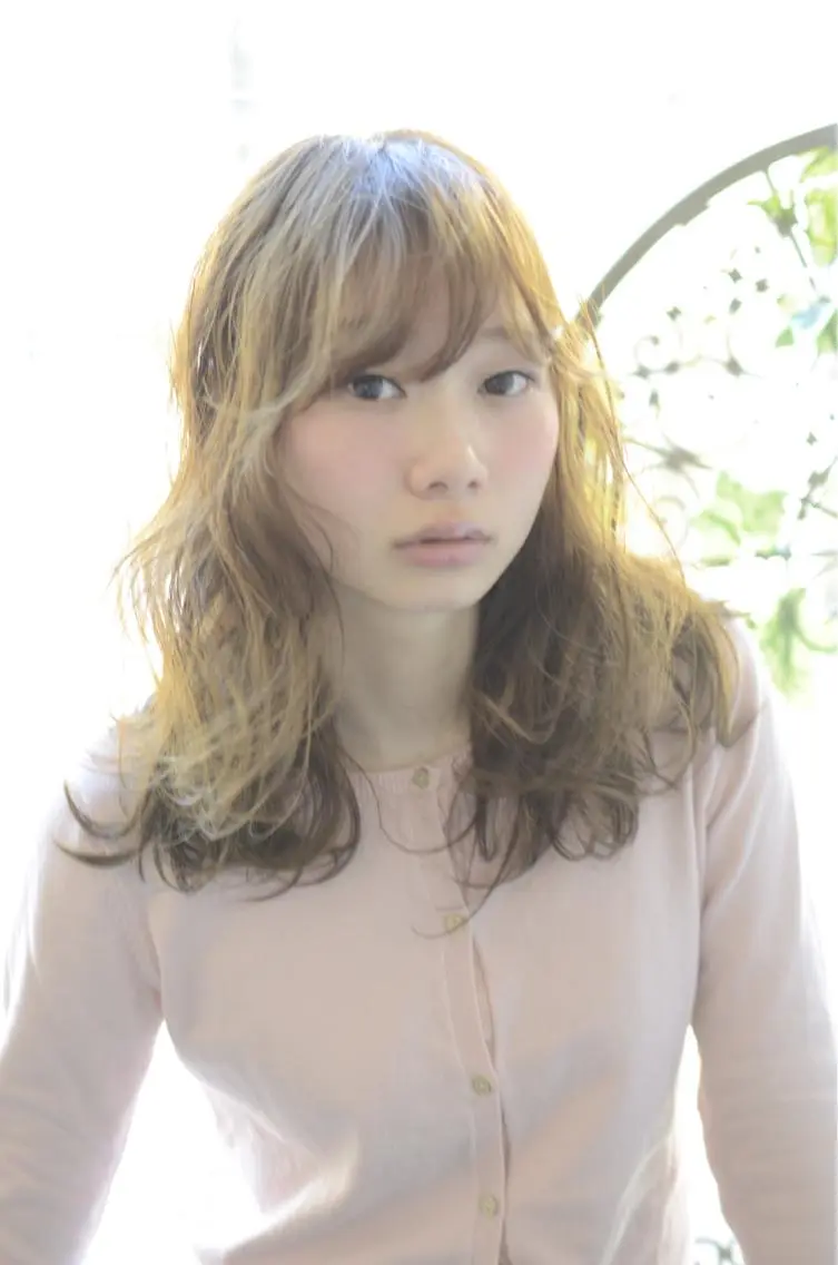 セミロング Campus キャンパスのヘアスタイル