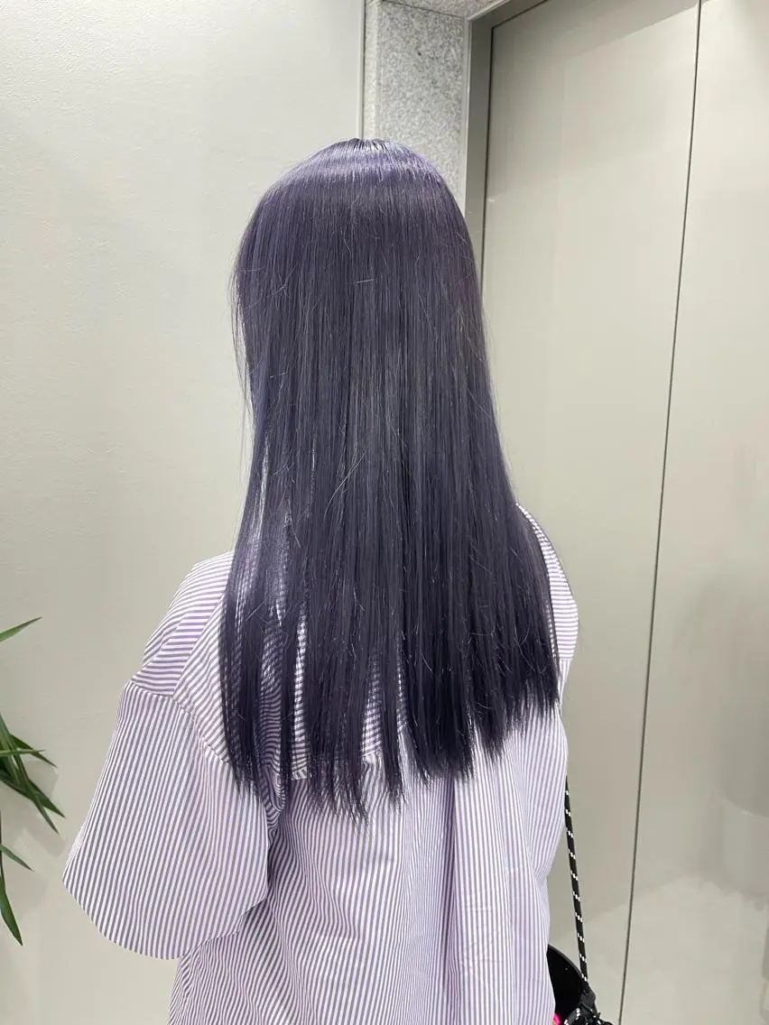 ロング カラー グレージュ ラベンダーカラー ラベンダーグレージュ ラベンダーグレー ラベンダー💜 グレージュ🩶のヘアスタイル