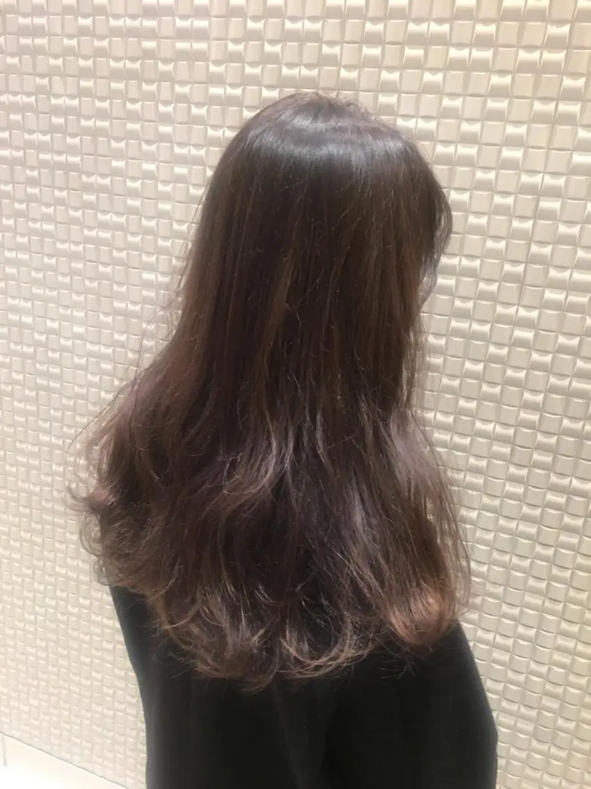ロング アッシュ カット ヘアカラー トリートメント scene. haraのヘアスタイル