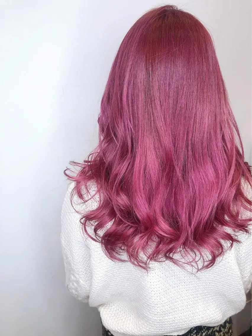 ロング しもかわ かほのヘアスタイル