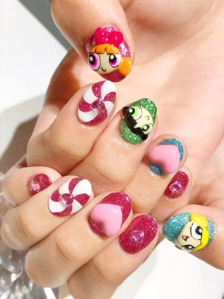 ネイル アートネイル ジェルネイル YUN 💅のネイルデザイン