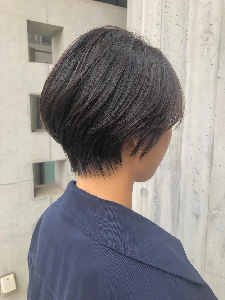 ショート カット ヘアカラー 上品な大人レイヤー 🍀渋谷🍀濱口敬太のヘアスタイル