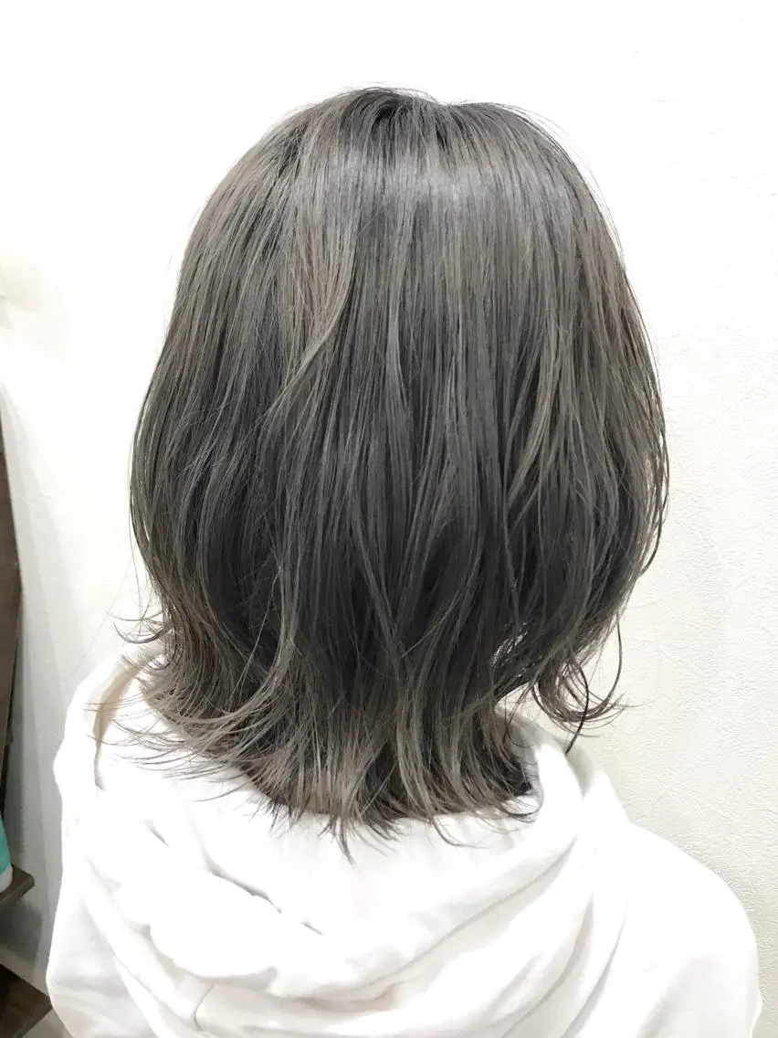 ミディアム カラー ブリーチ 髪質改善×METEO 店長 貞松直也のヘアスタイル