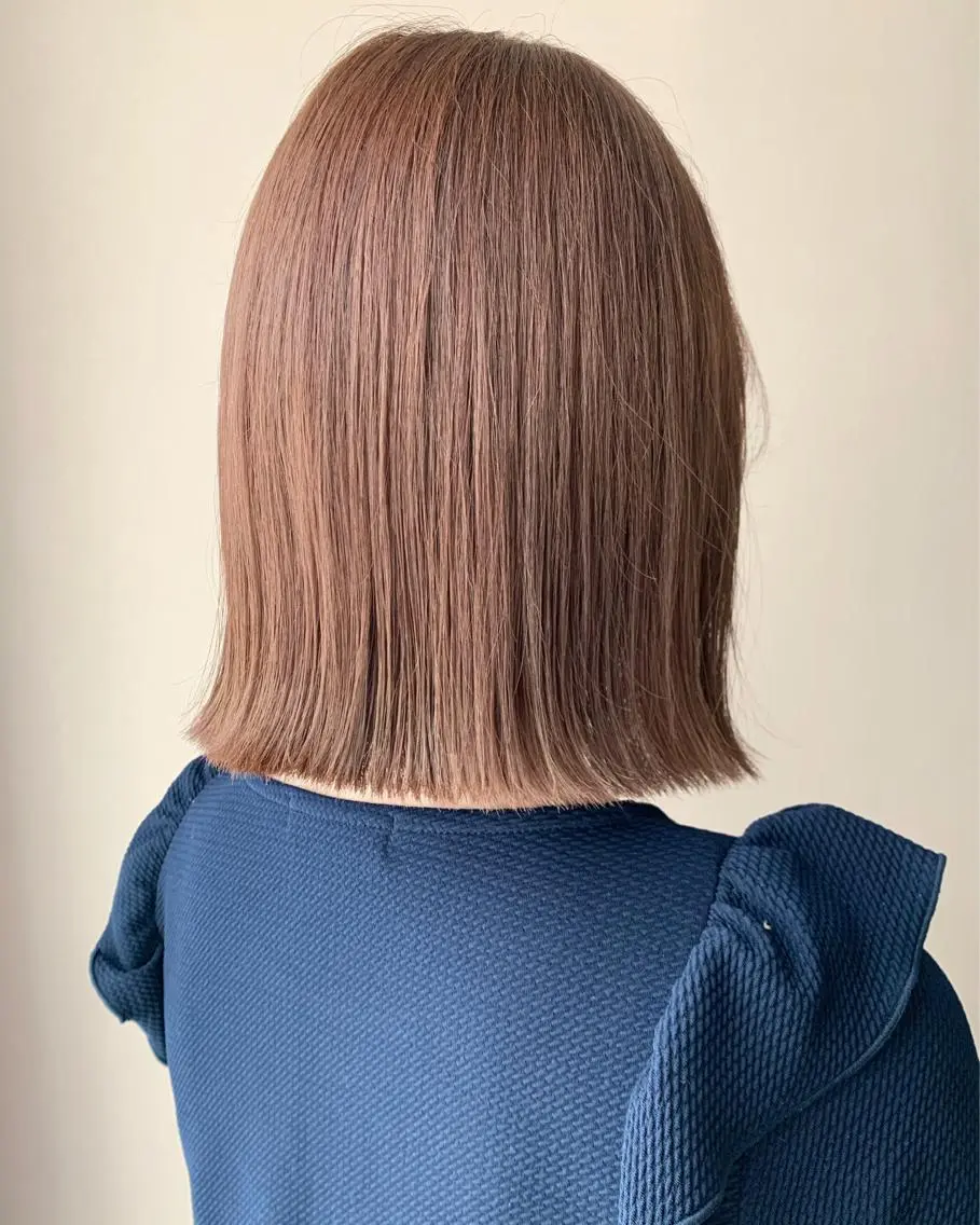 ショート カラー ベージュカラー ブリーチ ブリーチなしカラー ピンクカラー ピンクベージュ hubhair レイヤー/透明感のヘアスタイル