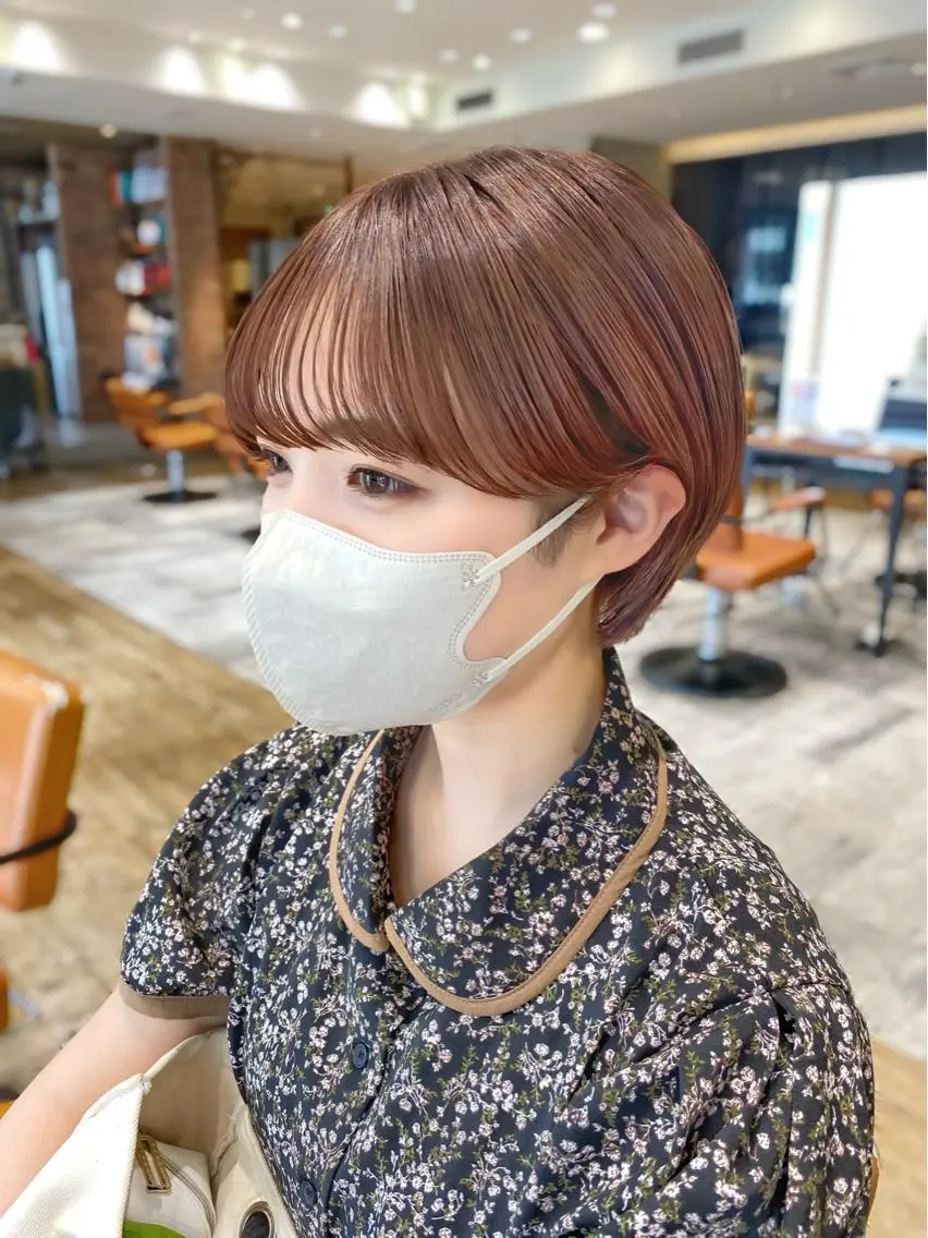 ショート カラー 切りっぱなしボブ ショートボブ ベージュカラー ブリーチ ケアブリーチ カット ヘアカラー トリートメント ショート、ボブの神✨ 峯朋也✂︎✨のヘアスタイル