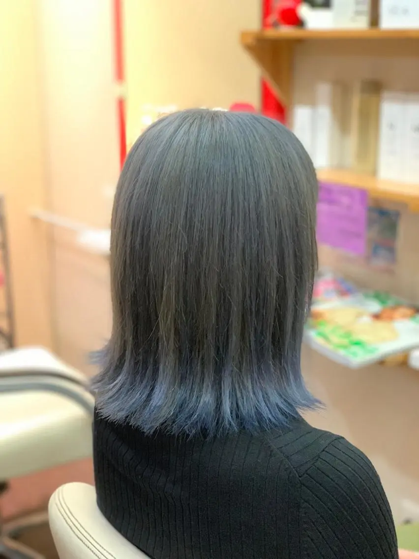 セミロング カラー ヘアカラー たけい ゆうきのヘアスタイル