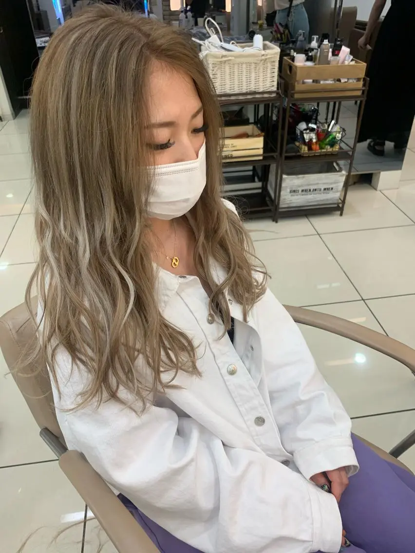 ロング 羽エクステ🪽 🤍まき🤍のヘアスタイル
