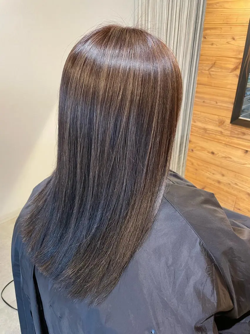 ロング カラー ヘアアレンジ 透明感カラー グレージュ ハイライトカラー オレンジ ハイライト カット ヘアカラー トリートメント 🌈NESTA minami🌈のヘアスタイル