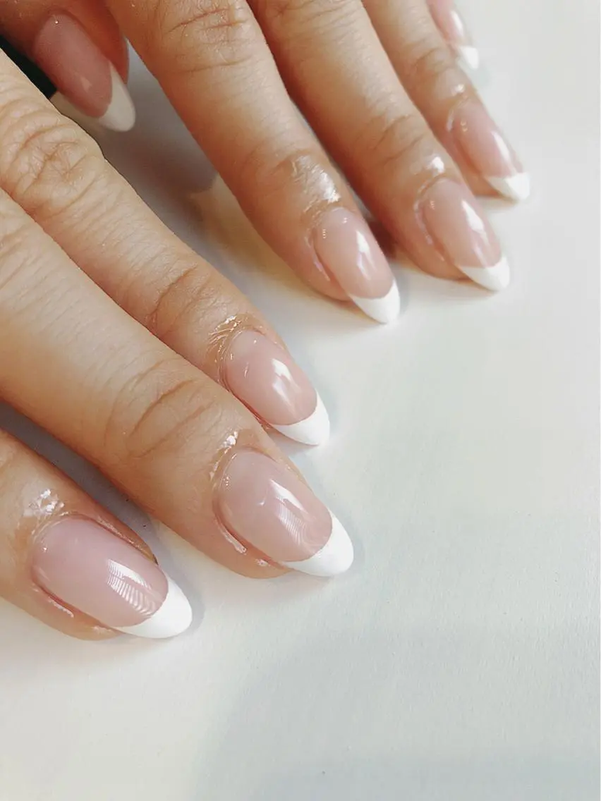 ネイル クリアネイル フレンチネイル ハンドネイル spell nailのネイルデザイン